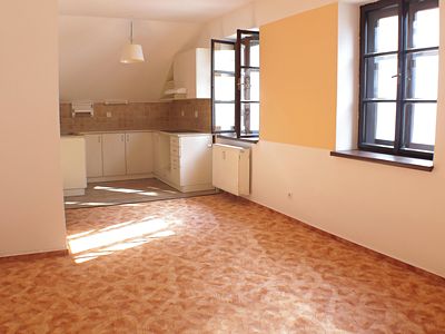 Pronájem bytu 1+kk 37 m²