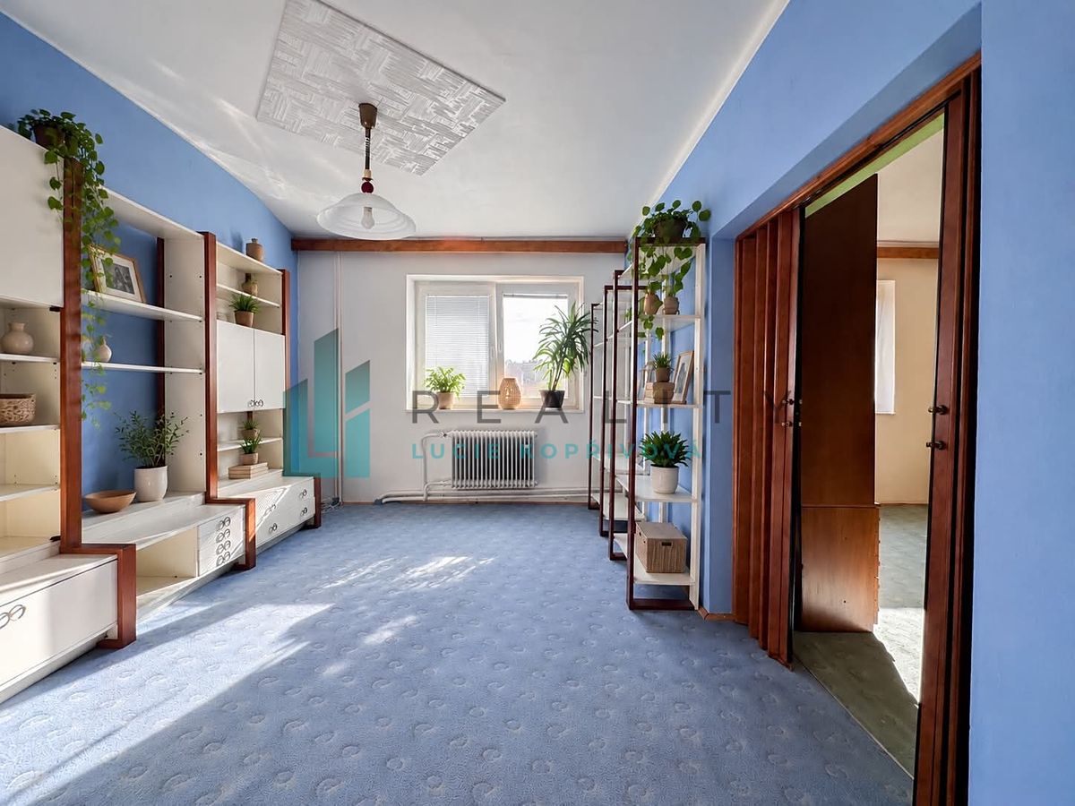 Prodej rodinného domu 170 m², pozemek 433 m² – fotografie 2