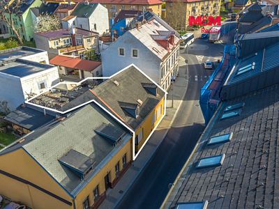Prodej rodinného domu 223 m², pozemek 182 m²