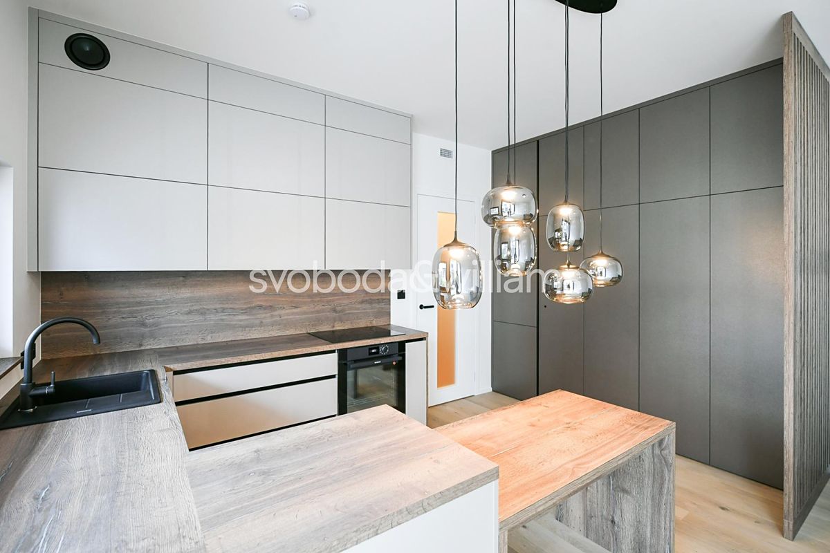 Pronájem bytu 1+kk 36 m² – fotografie 5