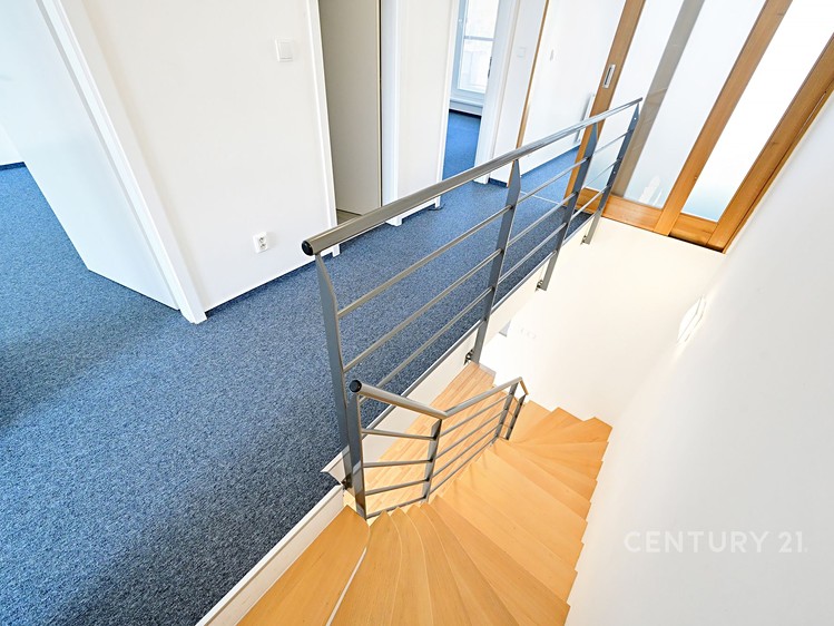 Будинок на продаж, 210 м² (15 з 33)