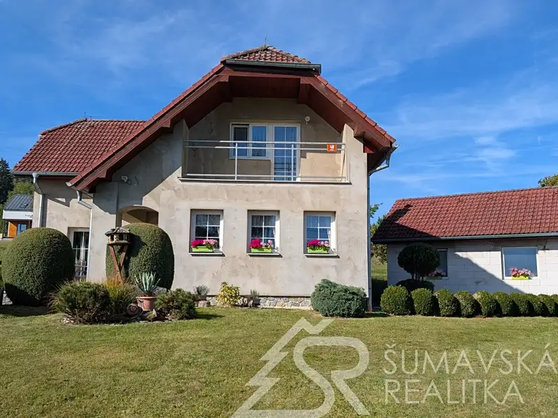 Prodej rodinného domu 121 m², pozemek 1098 m², Vacov – náhled fotky 3
