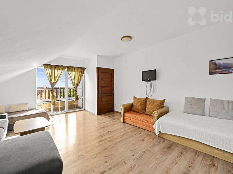 Prodej komerčního prostoru, 1 015 m² (24 z 33)