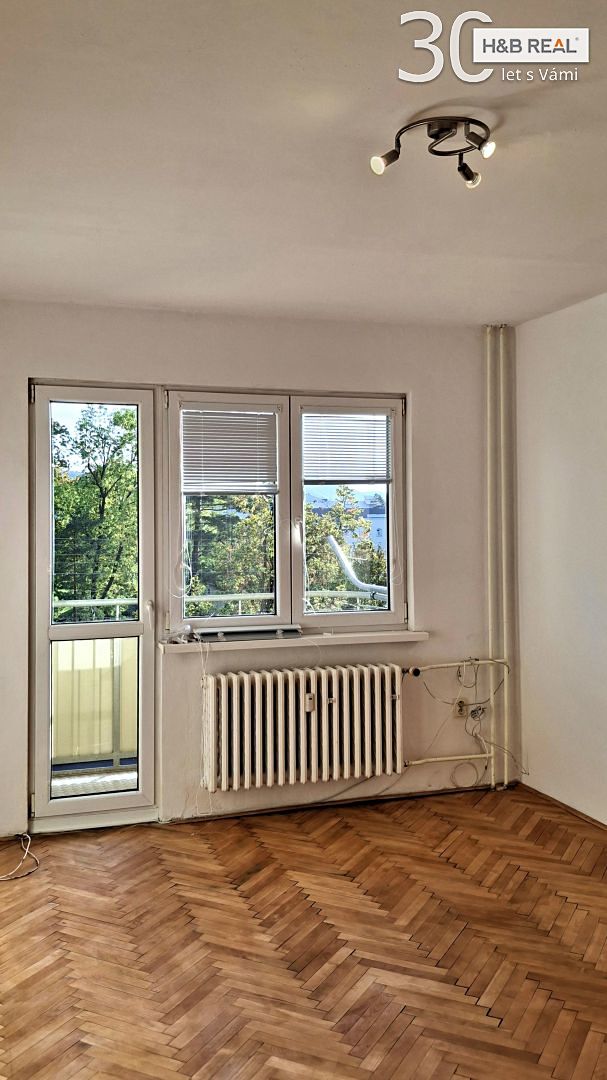 Pronájem bytu 2+1 56 m² – fotografie 2