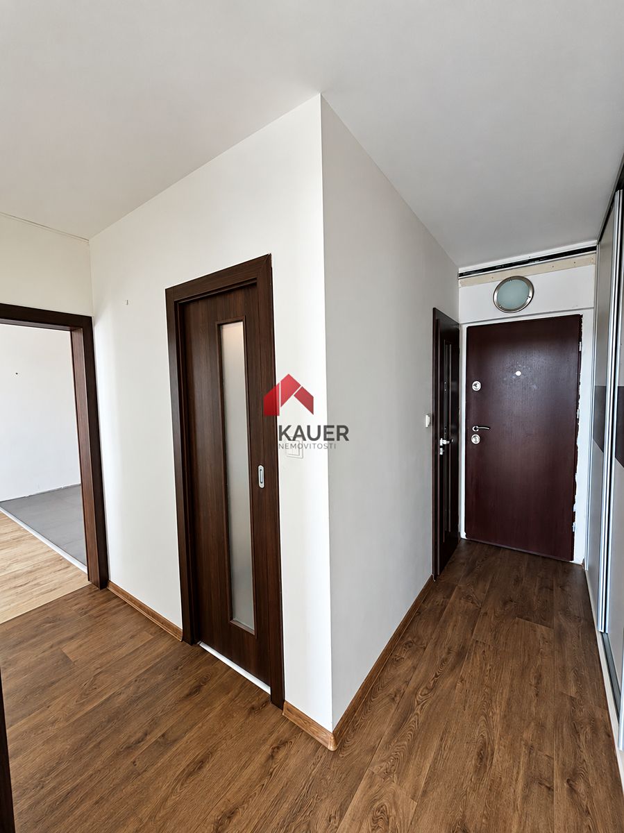 Pronájem bytu 2+kk 48 m² – fotografie 5