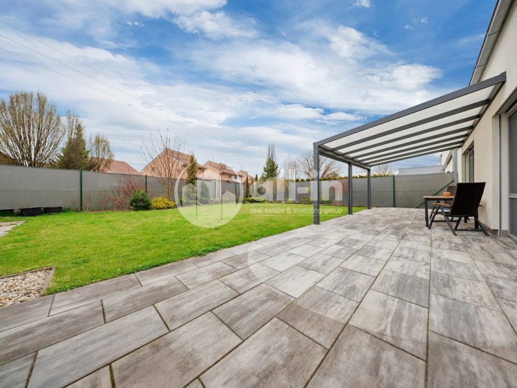 Prodej domu, 145 m² (20 z 32)