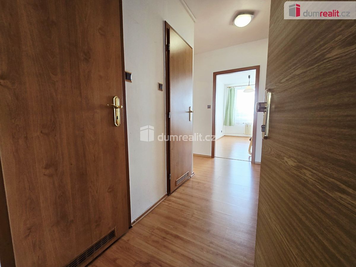 Pronájem bytu 2+kk 43 m² – fotografie 2