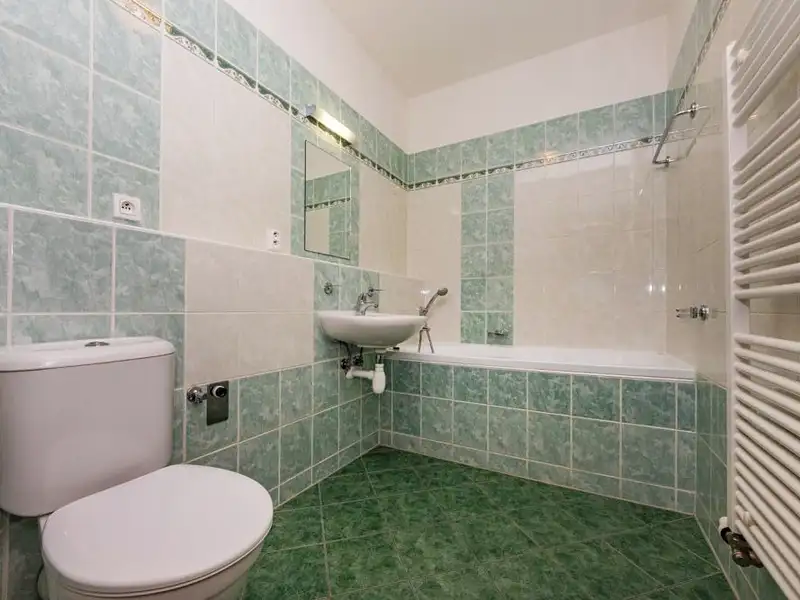 Pronájem bytu 1+kk 33 m², Praha – náhled fotky 3