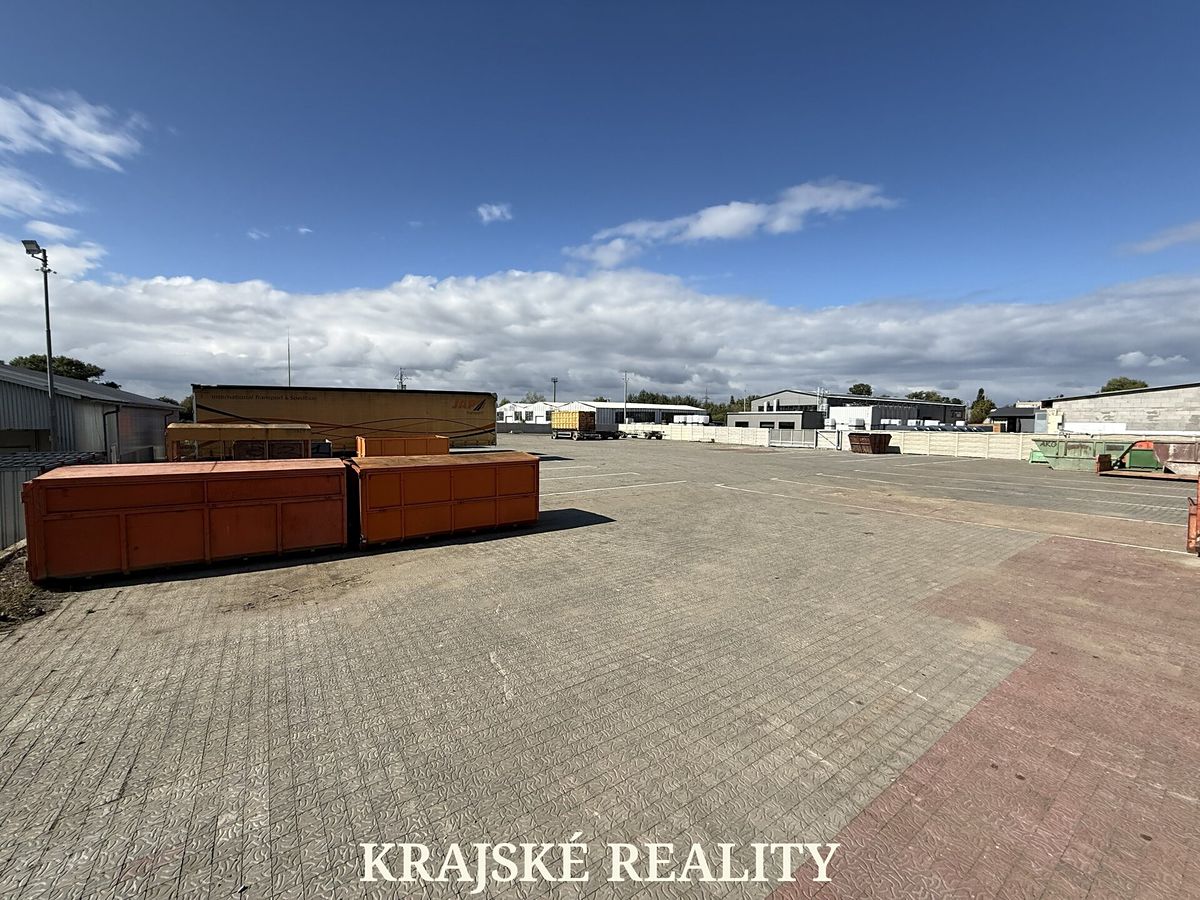 Pronájem komerčního pozemku 6987 m² – fotografie 4
