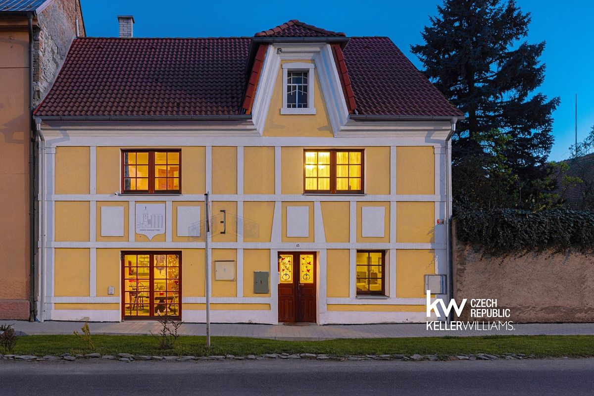 Prodej rodinného domu 201 m², pozemek 629 m²