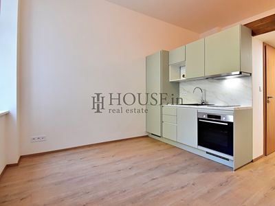 Pronájem bytu 1+kk 23 m²