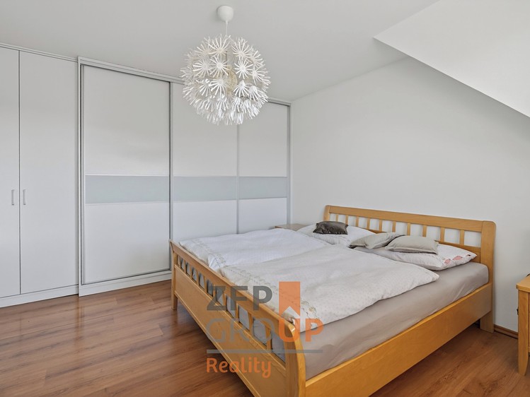 Prodej domu, 202 m² (8 z 26)