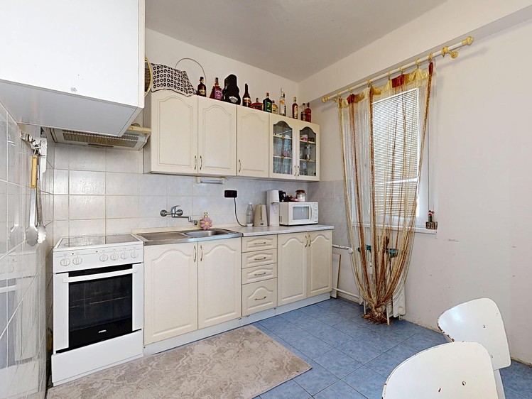 Prodej bytu 3+kk, 68 m² (1 z 14)