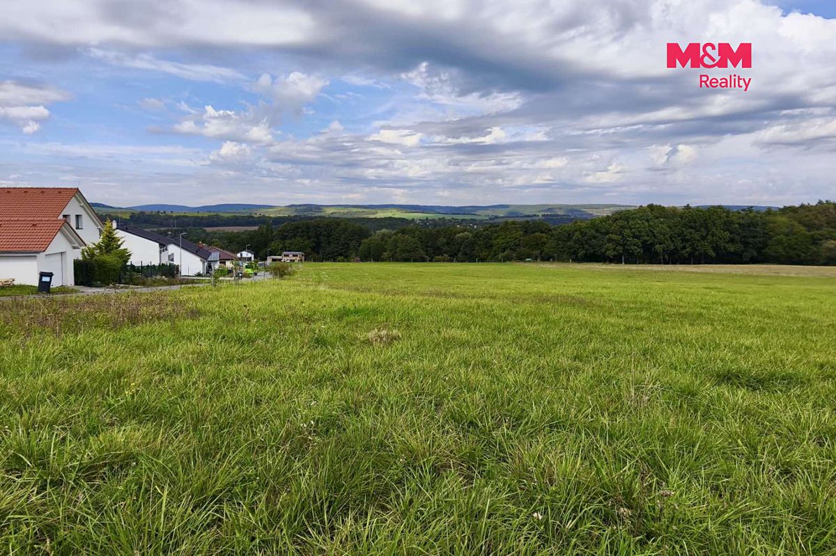 Prodej stavebního pozemku 1293 m² – fotografie 2