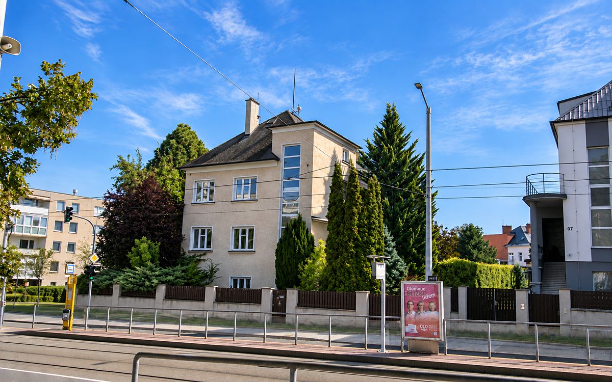 Prodej vily 390 m², pozemek 901 m² – fotografie 4