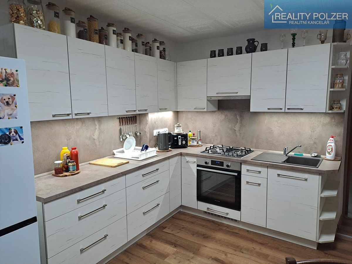 Prodej rodinného domu 86 m², pozemek 294 m² – fotografie 3