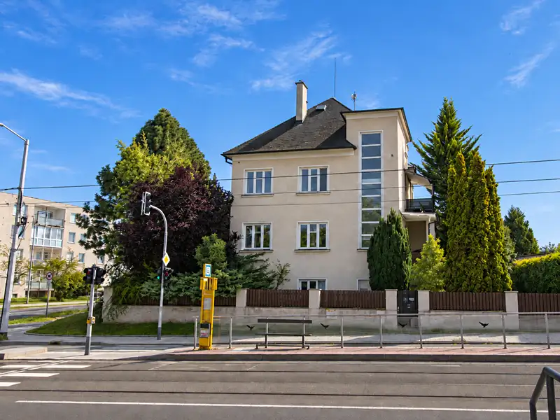 Prodej vily 390 m², pozemek 901 m², Olomouc – náhled fotky 3