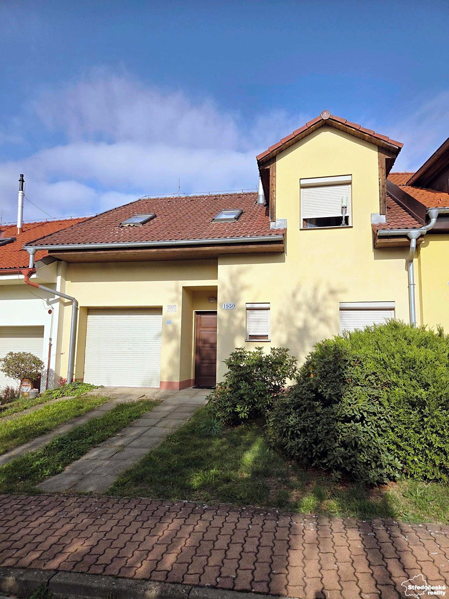 Pronájem rodinného domu 160 m², pozemek 180 m²