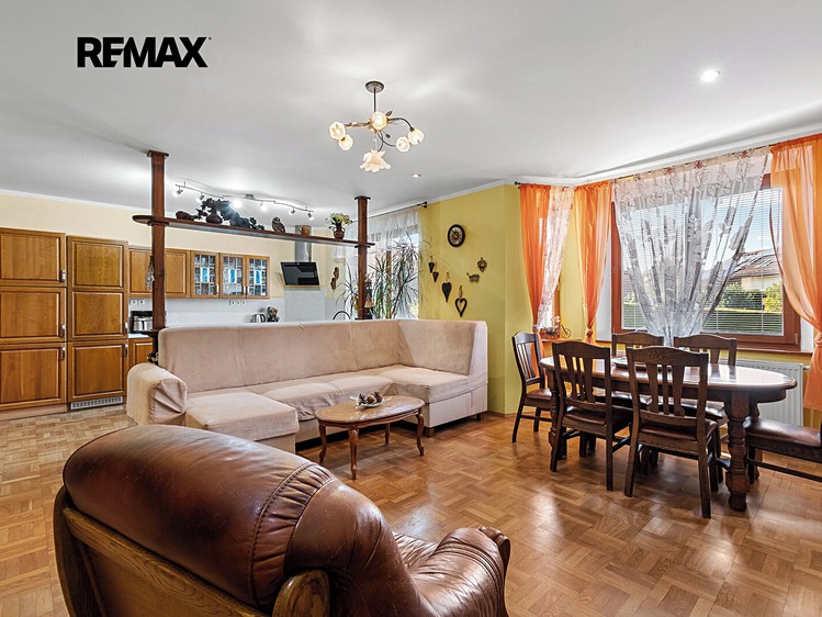 Prodej domu, 207 m² (33 z 66)