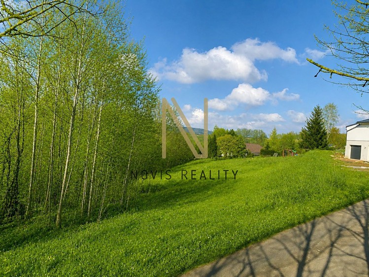 Prodej pozemku, 2 050 m² (3 z 8)