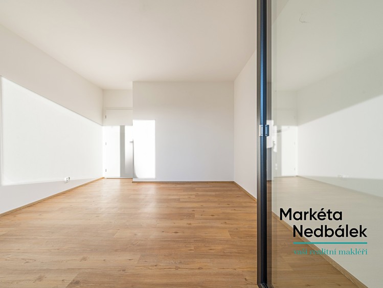 Pronájem bytu 2+kk, 56 m² (5 z 11)
