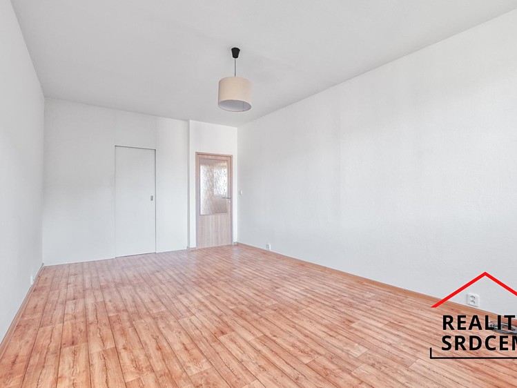 Pronájem bytu 2+1, 55 m² (6 z 16)