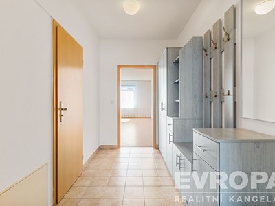 Prodej bytu 3+kk, 69 m² (3 z 16)