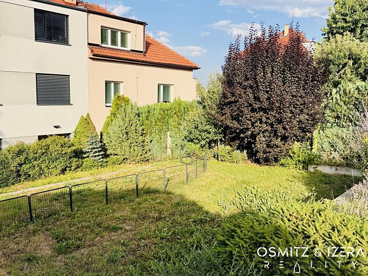 Pronájem bytu 2+kk, 40 m² (24 z 28)