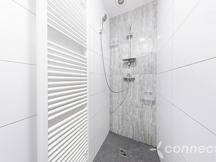 Prodej komerčního prostoru, 52 m² (12 z 22)