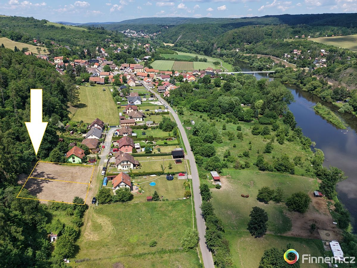 Prodej stavebního pozemku 741 m² – fotografie 3