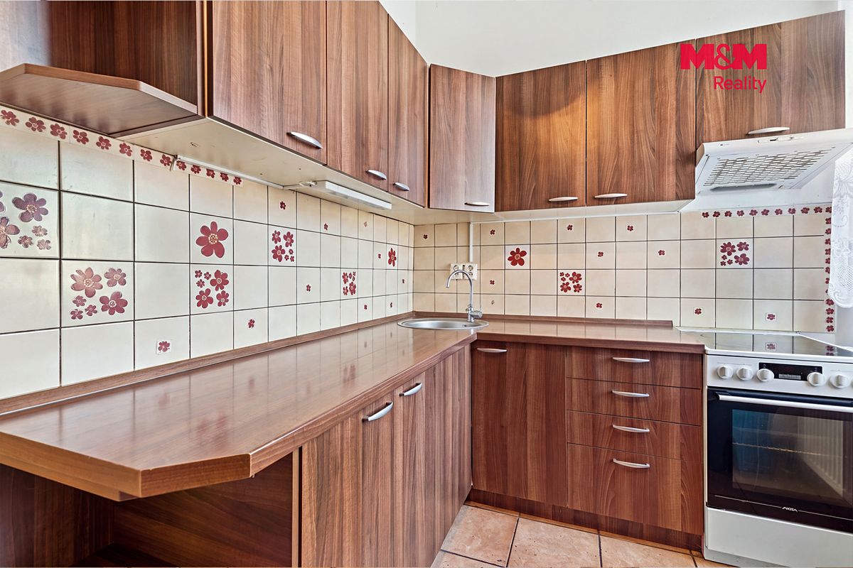 Prodej činžovního domu 597 m² – fotografie 2