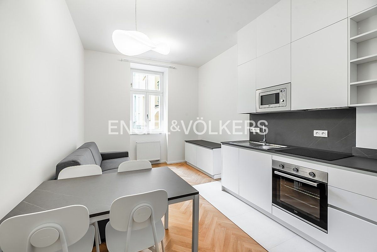 Pronájem bytu 2+kk 49 m²