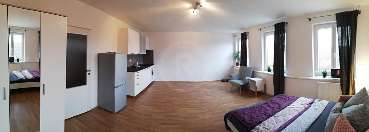 Pronájem bytu 1+kk 30 m²