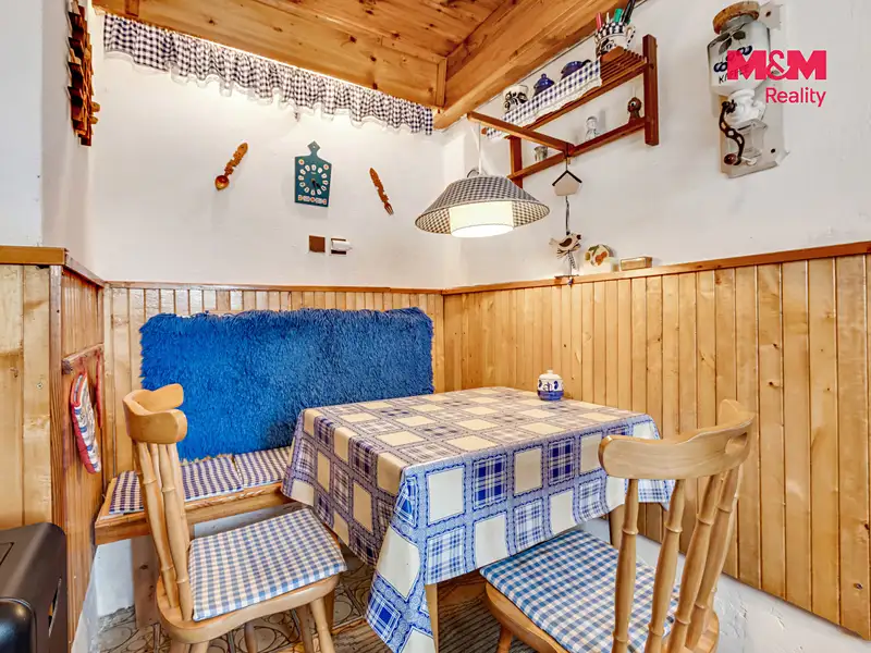 Prodej rodinného domu 106 m², pozemek 634 m², Hlohovice – náhled fotky 3