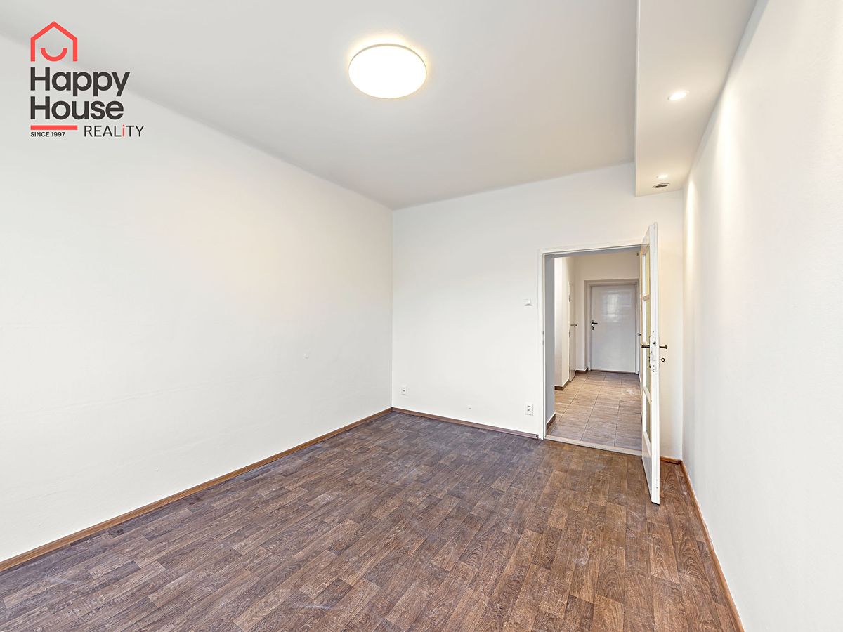 Pronájem bytu 2+kk 45 m² – fotografie 2