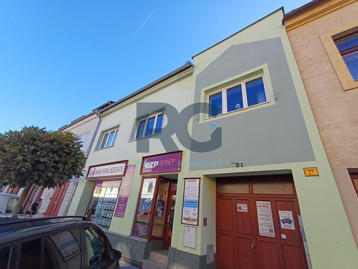 Pronájem kanceláře 24 m² – fotografie 2