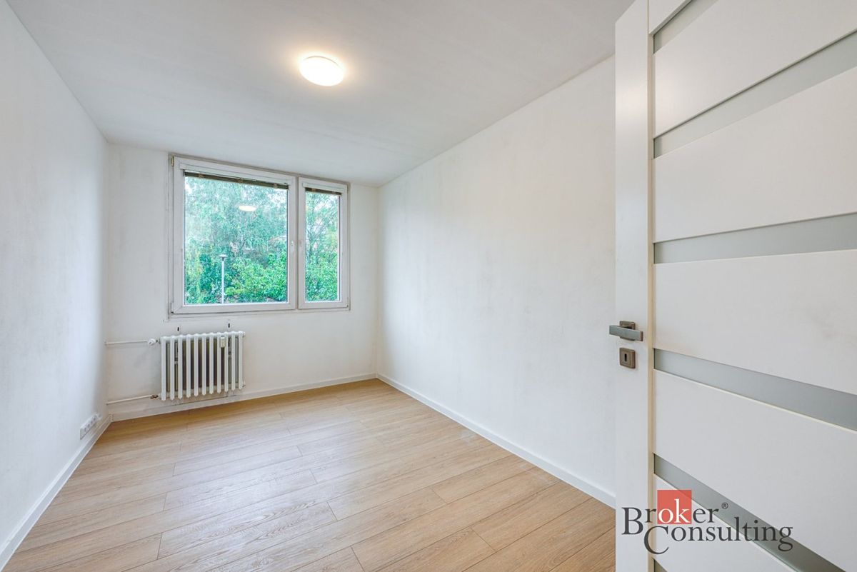Pronájem bytu 2+kk 44 m² – fotografie 4