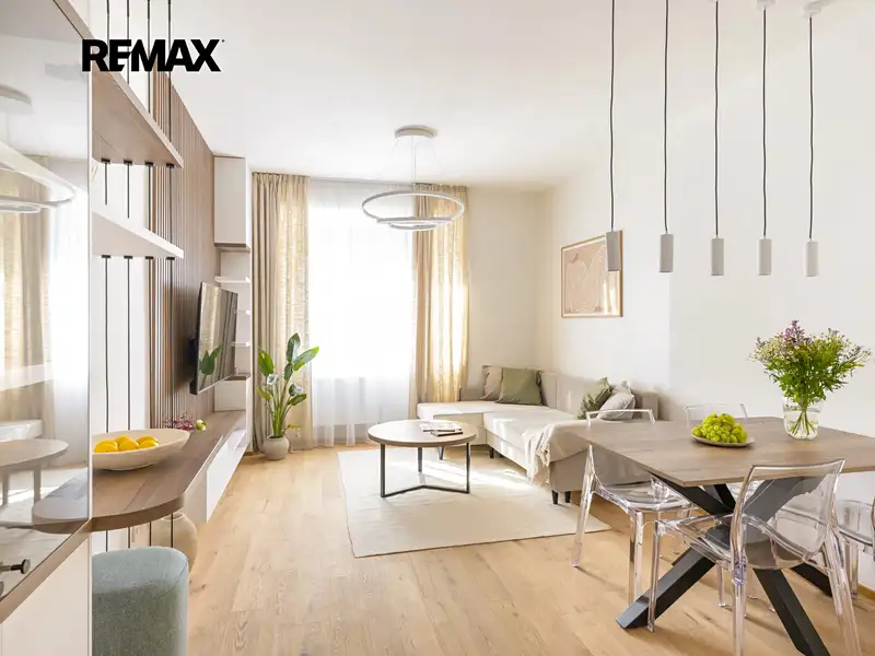 Prodej bytu 2+kk 60 m², Praha – náhled fotky 1