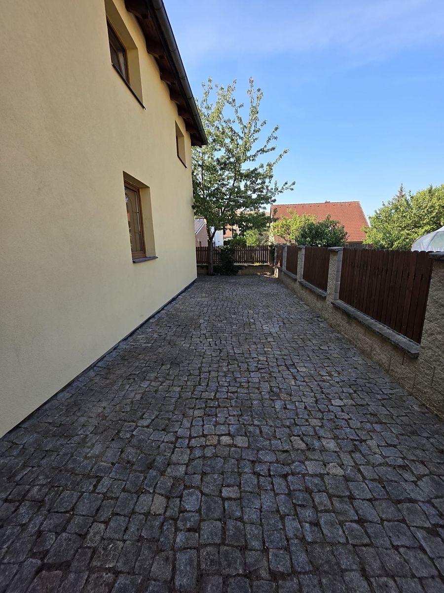 Prodej rodinného domu 240 m², pozemek 407 m² – fotografie 5