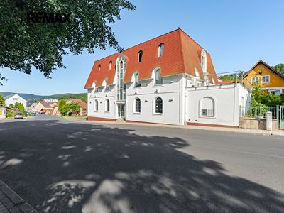 Prodej kanceláře 450 m²