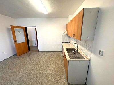 Wohnung 2+1 zur Miete, 74 m² (2 von 13)