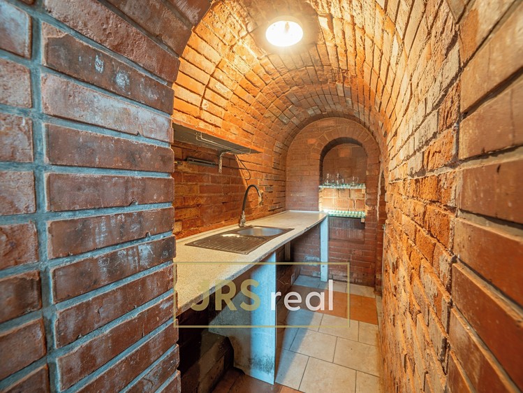 Комерційне приміщення на продаж, 206 м² (6 з 21)
