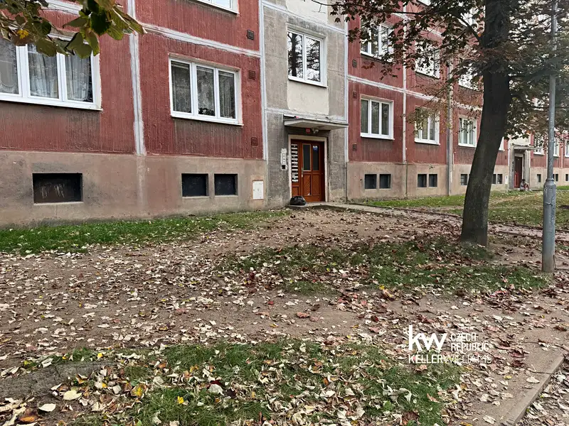 Pronájem bytu 2+1 54 m², Bílina – náhled fotky 1