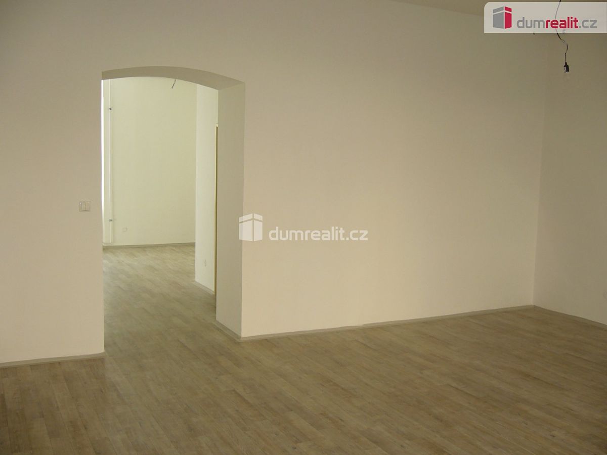 Pronájem obchodního prostoru 62 m² – fotografie 3