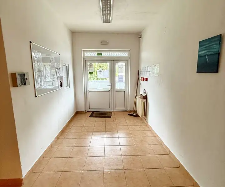 Pronájem bytu 2+1 48 m², Strašice – náhled fotky 3