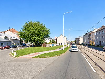 Pronájem komerčního pozemku 758 m²