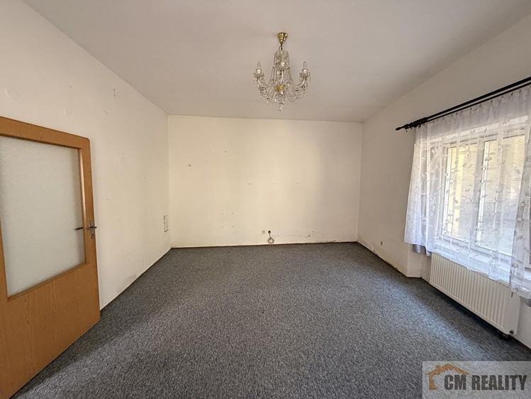 Prodej komerčního prostoru, 300 m² (12 z 16)