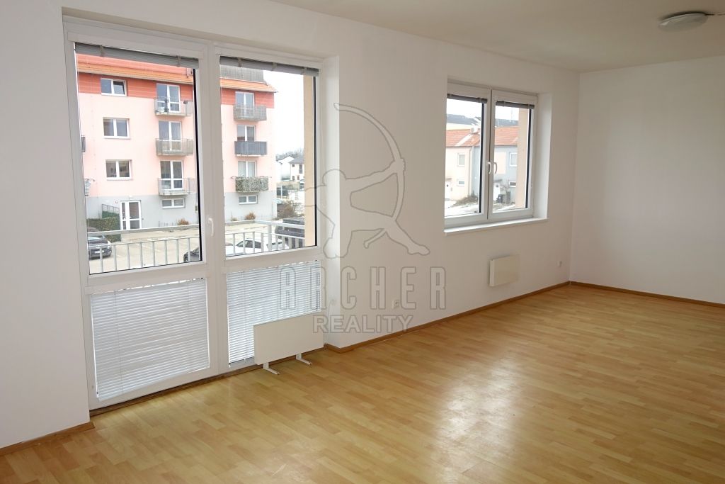 Prodej bytu 3+kk 56 m², Chýně – fotka 1 z 3