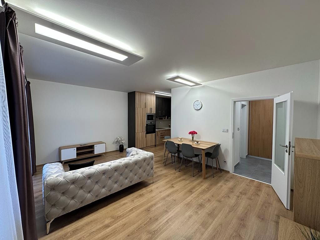 Prodej bytu 2+kk 56 m² – fotografie 3