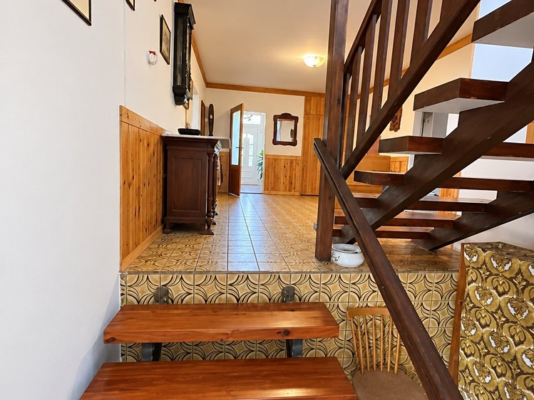 Prodej nemovitosti, 250 m² (15 z 23)